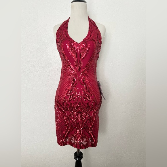 Red Backless Dress - Picture 1 of 4